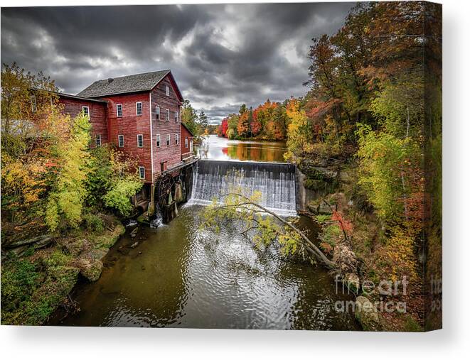 Fall Canvas Print featuring the photograph Dreamy Dells by Amfmgirl Photography