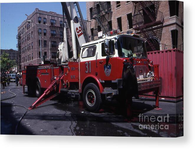 Fdny Canvas Print featuring the photograph FDNY Tower Ladder 31 by Steven Spak