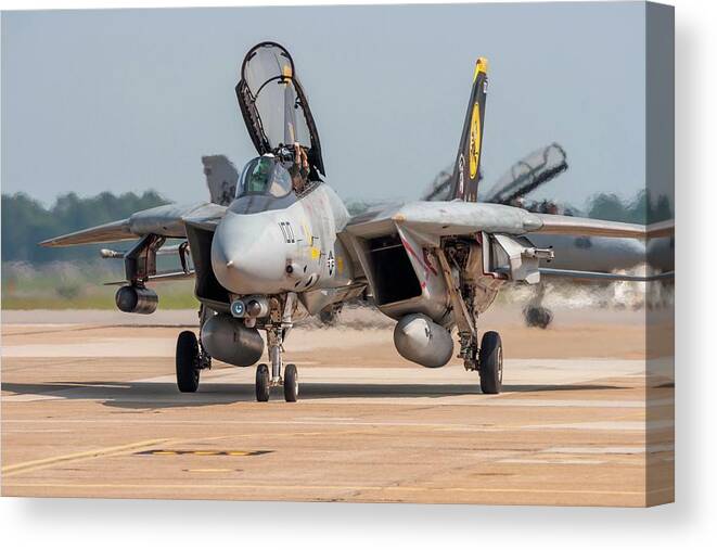 Airplane Canvas Print featuring the photograph Felix Taxiing by Liza Eckardt
