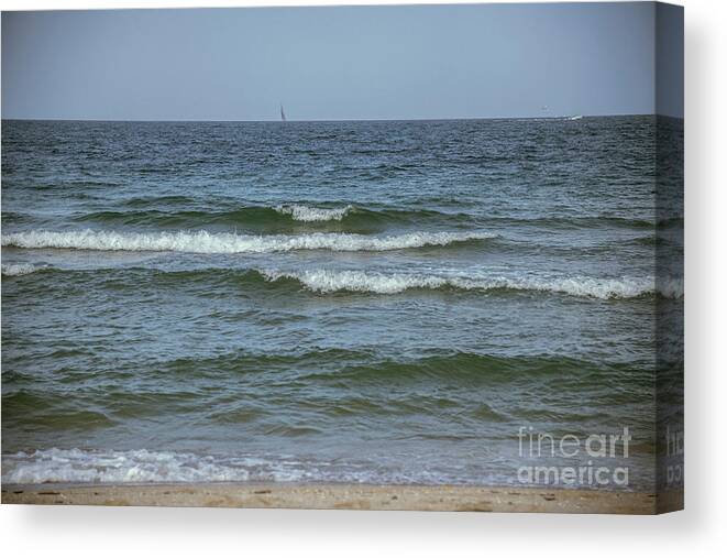 Fort Lauderdale Canvas Print featuring the photograph Fort Lauderdale Beach by FineArtRoyal Joshua Mimbs