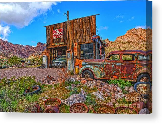  Canvas Print featuring the photograph Garage Days by Rodney Lee Williams