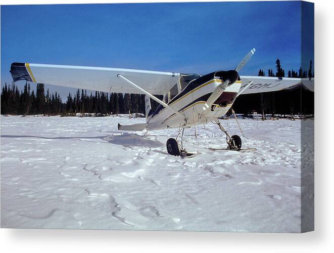 Cessna 180 Canvas Print featuring the photograph Golf Mike Juliet on Shunda Lake by Phil And Karen Rispin