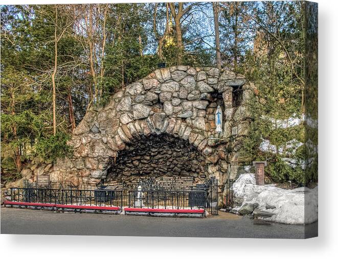 Grotto Canvas Print featuring the photograph Grotto at Notre Dame University by Jerry Gammon