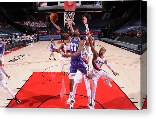 Harrison Barnes Canvas Print featuring the photograph Harrison Barnes by Sam Forencich