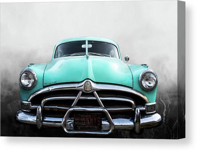 Vintage Canvas Print featuring the photograph Hudson by Mary Hone