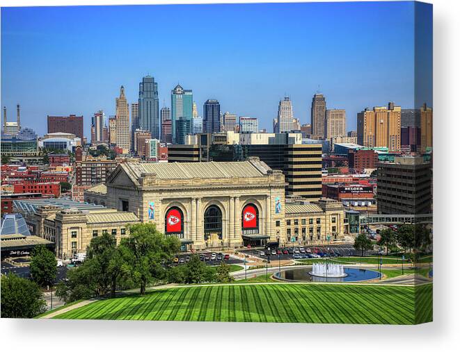 Kansas City Canvas Print featuring the photograph Kansas City Skyline by Dale R Carlson