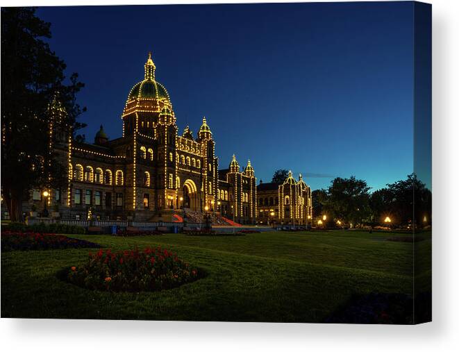 Victoria Canvas Print featuring the photograph Legislative Assembly of British Columbia by Bill Cubitt