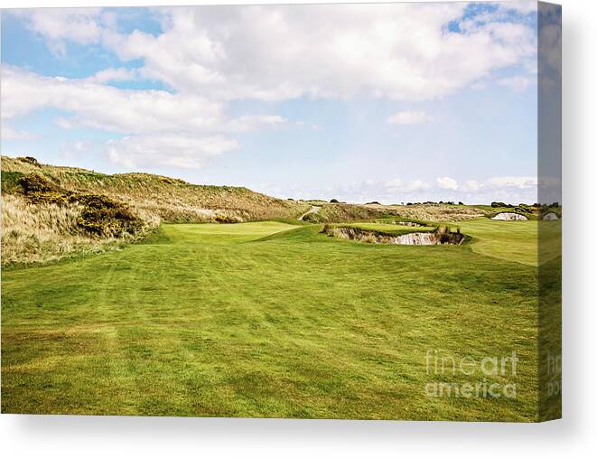 The European Club Canvas Print featuring the photograph Links by the Sea by Scott Pellegrin