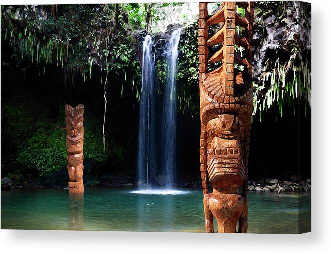 Tiki Canvas Print featuring the photograph Lono Close-Up by Anthony Jones