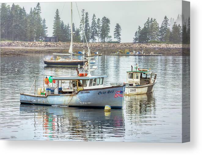 Seal Harbor Canvas Print featuring the photograph Maine Lobster Boat m1a8515 by Greg Hartford