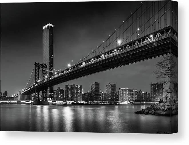 Dumbo Canvas Print featuring the photograph Manhattan Bridge by Shawn Boyle