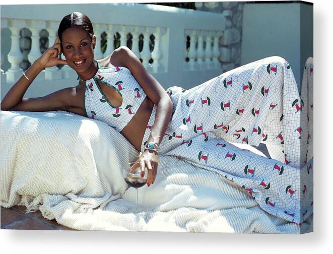 Caribbean Canvas Print featuring the photograph Model Beverly Johnson Wearing Arpeja by Rico Puhlmann