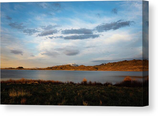 Sunrise Canvas Print featuring the photograph Morning at Wildhorse Reservoir by Ron Long Ltd Photography
