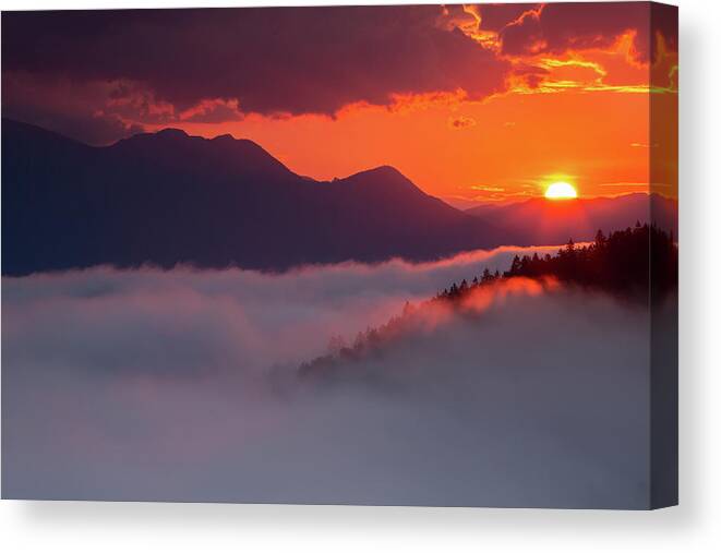 Sunrise Canvas Print featuring the photograph Mountain sunrise by Ian Middleton