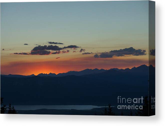 Sunset Canvas Print featuring the photograph Mountain sunset 1 by Ken Kvamme