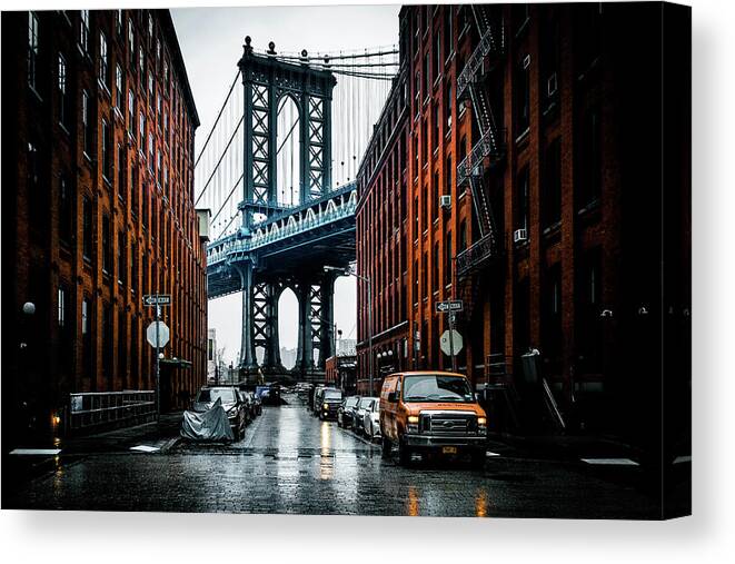 Black And White Canvas Print featuring the photograph New York From Brooklyn by Serge Ramelli