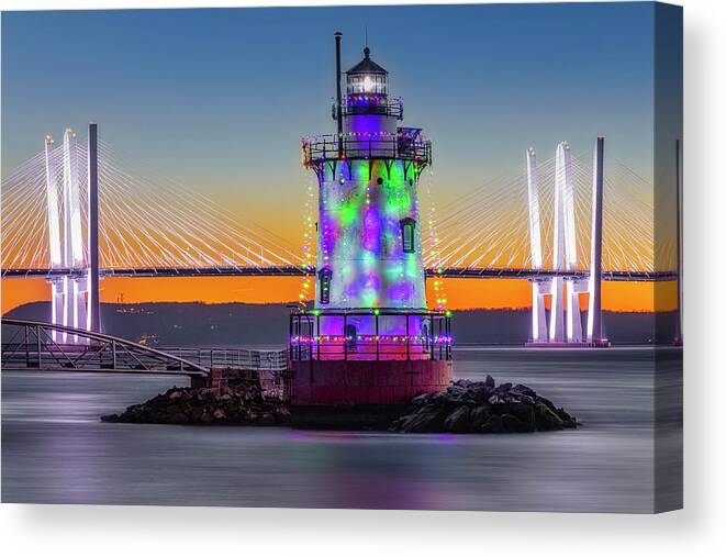 Tappanzee Bridge Canvas Print featuring the photograph NY Tarrytown Lighthouse by Susan Candelario