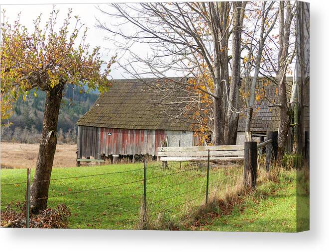 Olympic Peninsula Canvas Print featuring the photograph Olympic Peninsula Barn by Cathy Anderson