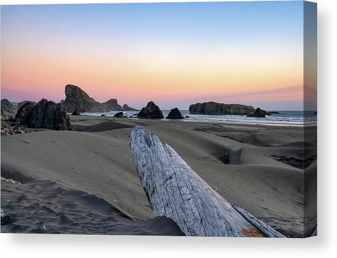 Sunset Canvas Print featuring the photograph Oregon Pacific Sunset 2 by Ron Long Ltd Photography