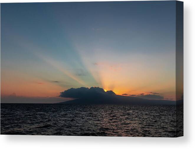 Sunset Canvas Print featuring the photograph Pacific Sunset by Craig A Walker