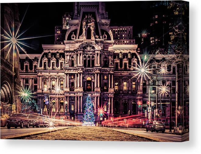 Christmas Canvas Print featuring the photograph Philadelphia City Hall at Christmas by Darrell DeRosia