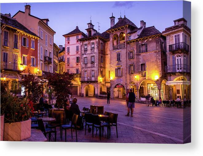 Italy Canvas Print featuring the photograph Plaza Domodossola by Craig A Walker