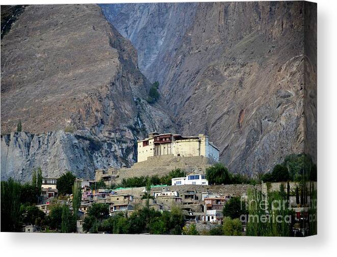 Fort Canvas Print featuring the photograph Restored Baltit Fort among mountains in Karmibad Hunza Gulgit-Baltistan northern Pakistan by Imran Ahmed