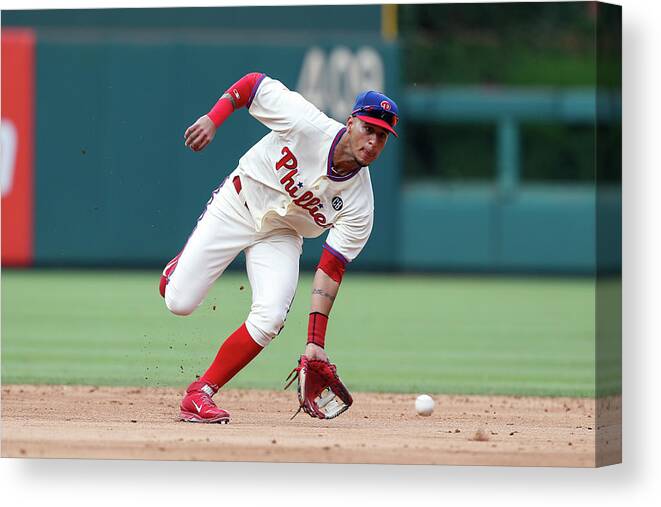 People Canvas Print featuring the photograph Ronny Cedeno by Brian Garfinkel