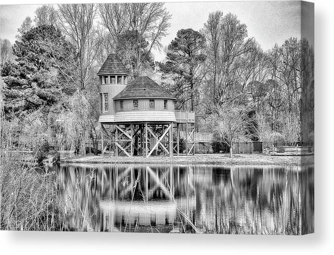 View Canvas Print featuring the photograph Room by the Lake by Anthony M Davis