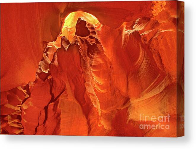 North America Canvas Print featuring the photograph Slot Canyon Formations In Upper Antelope Canyon Arizona by Dave Welling