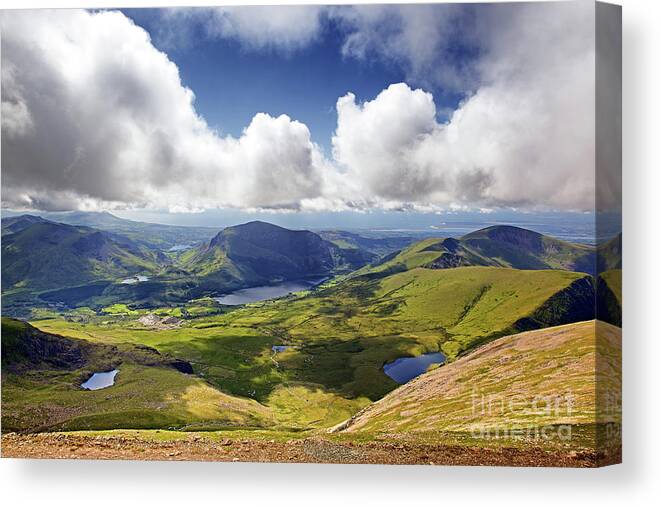 Beautiful Canvas Print featuring the photograph Snowdonia landscape by Jane Rix