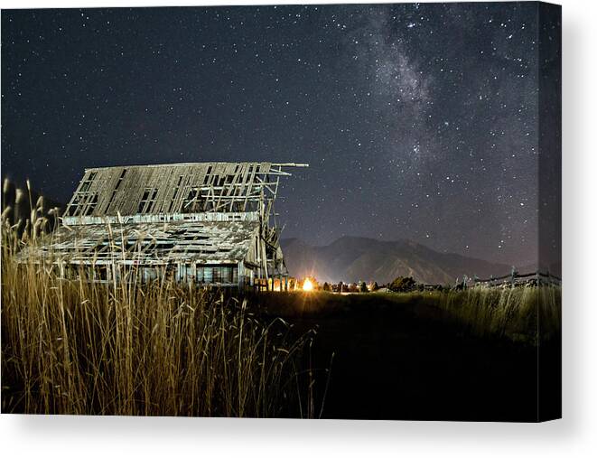 Barn Canvas Print featuring the photograph Starry Barn by Wesley Aston