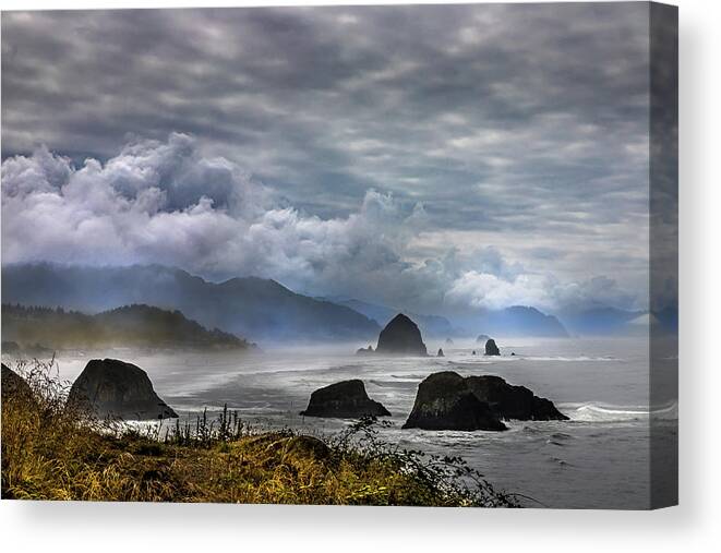 Storm Approaching Canvas Print featuring the photograph Storm Approaching by David Patterson