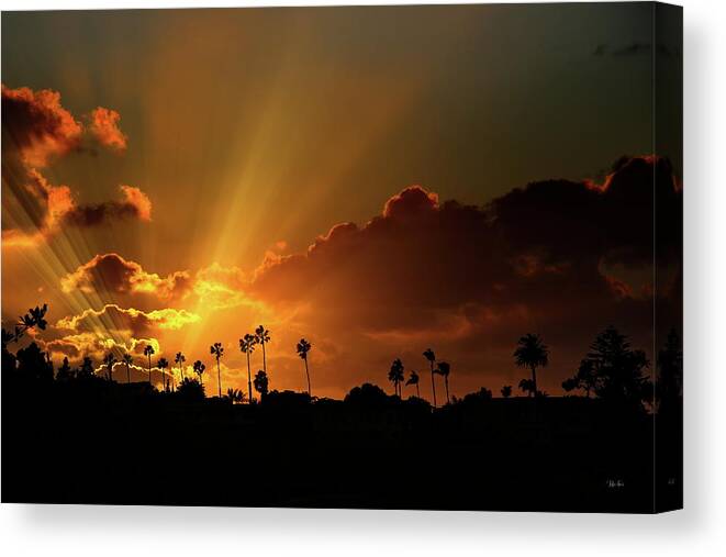 Sunset Canvas Print featuring the photograph Sunrays as Sunsets by Russ Harris