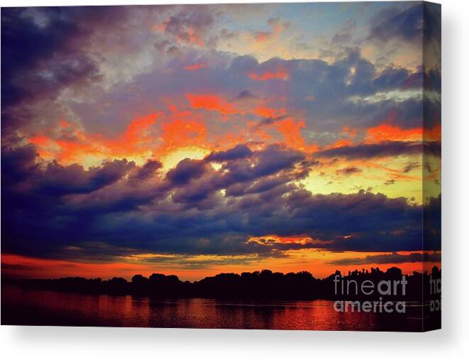  Canvas Print featuring the photograph Sunset Swirl Lines by Leonida Arte