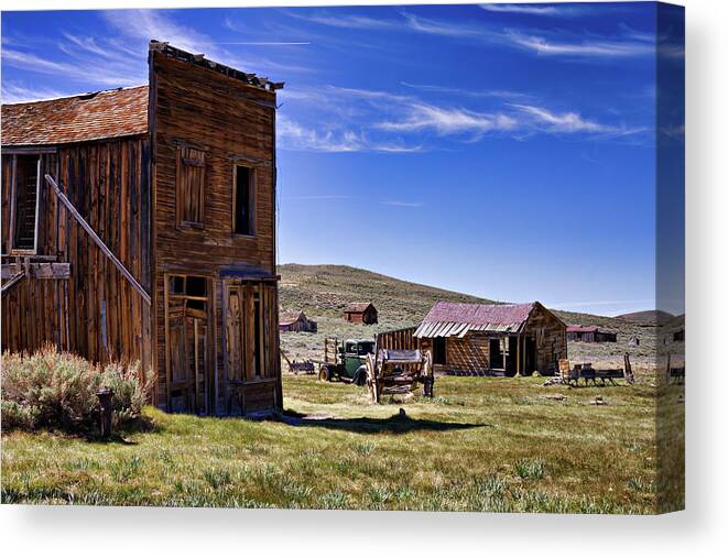 Abandoned Canvas Print featuring the photograph Swazey Hotel by Lana Trussell