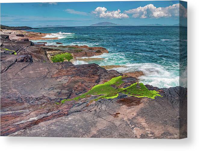 Waves Canvas Print featuring the photograph Tetrapod Trackway by Rob Hemphill