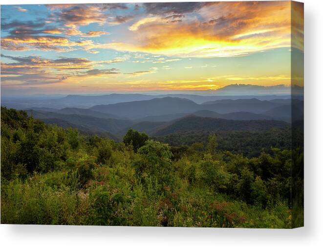 Sunset Canvas Print featuring the photograph The Evolution of a Sunset - Shenandoah National Park by Susan Rissi Tregoning