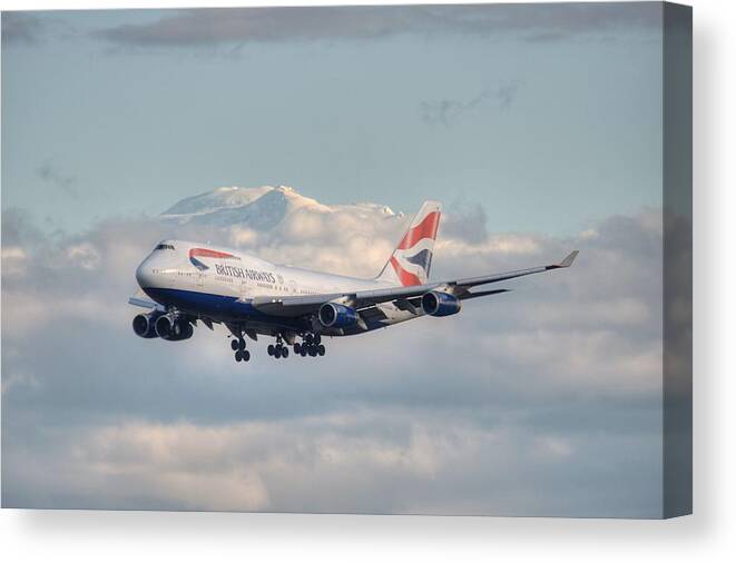 747 Canvas Print featuring the photograph The Queen by Jeff Cook
