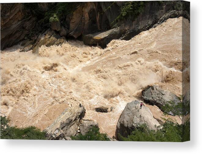 Scenics Canvas Print featuring the photograph Tiger Leaping Gorge by Nigel Killeen