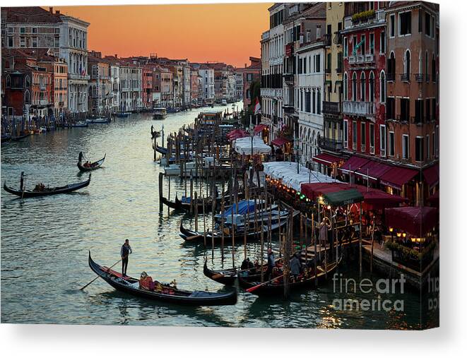 Venezia Canvas Print featuring the photograph Venezia 0046 by Bernardo Galmarini