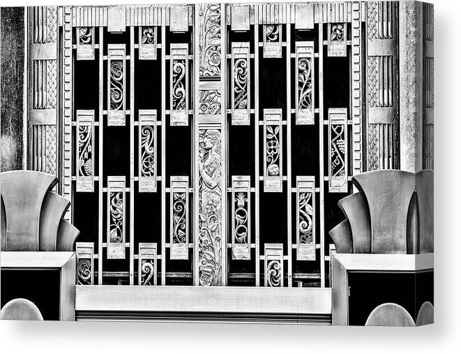  Canvas Print featuring the photograph Waldorf Astoria Detail by Bob Estremera