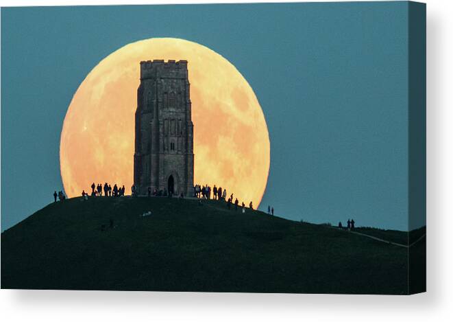 Supermoon Canvas Print featuring the photograph A Total Lunar Eclipse Spawns Blood #1 by Matt Cardy