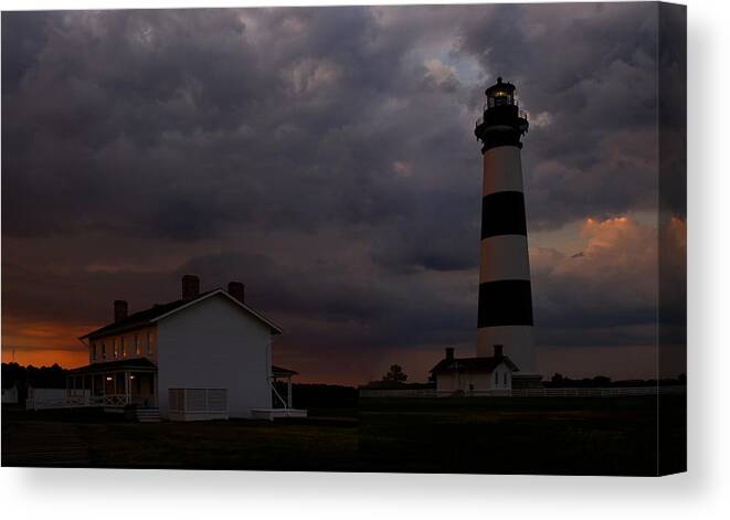 Outer Banks Canvas Print featuring the photograph Bodie Island Lighthouse #1 by Wade Aiken