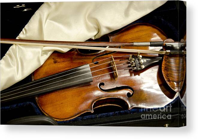 Fiddle Canvas Print featuring the photograph Bluegrass Magic by Wilma Birdwell