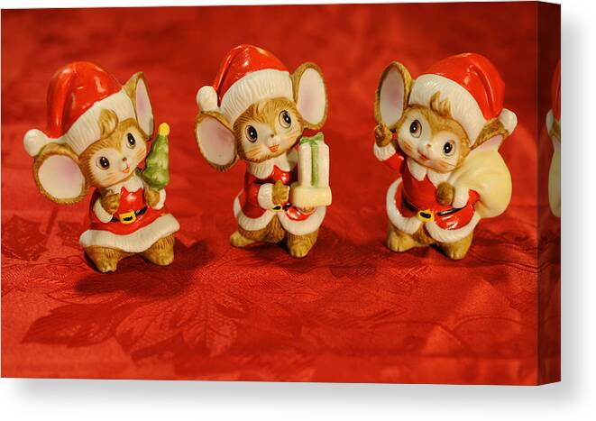 Christmas Canvas Print featuring the photograph Three Little Christmas Mice by Luke Moore