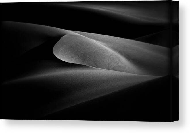 Landscape Canvas Print featuring the photograph Waves by Mahdi Khadem