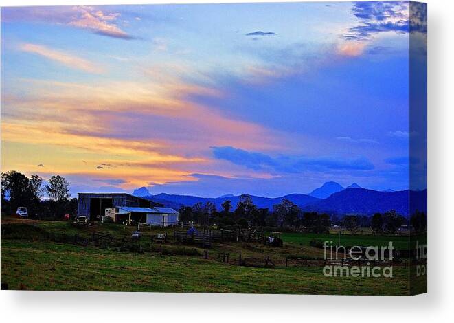 Australia Canvas Print featuring the photograph Sunset over the Great Divide #1 by Blair Stuart