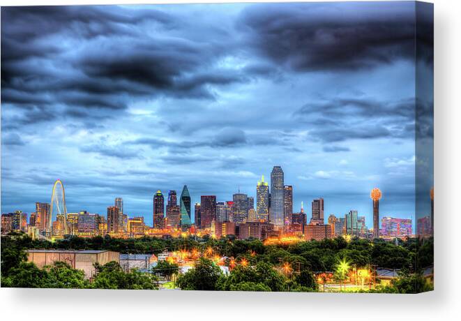 Dallas Skyline Canvas Print featuring the photograph Dallas Skyline by Shawn Everhart