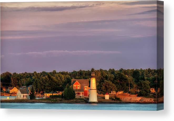 Rock Island Lighthouse Canvas Print featuring the photograph Rock Island Lighthouse by Mark Papke